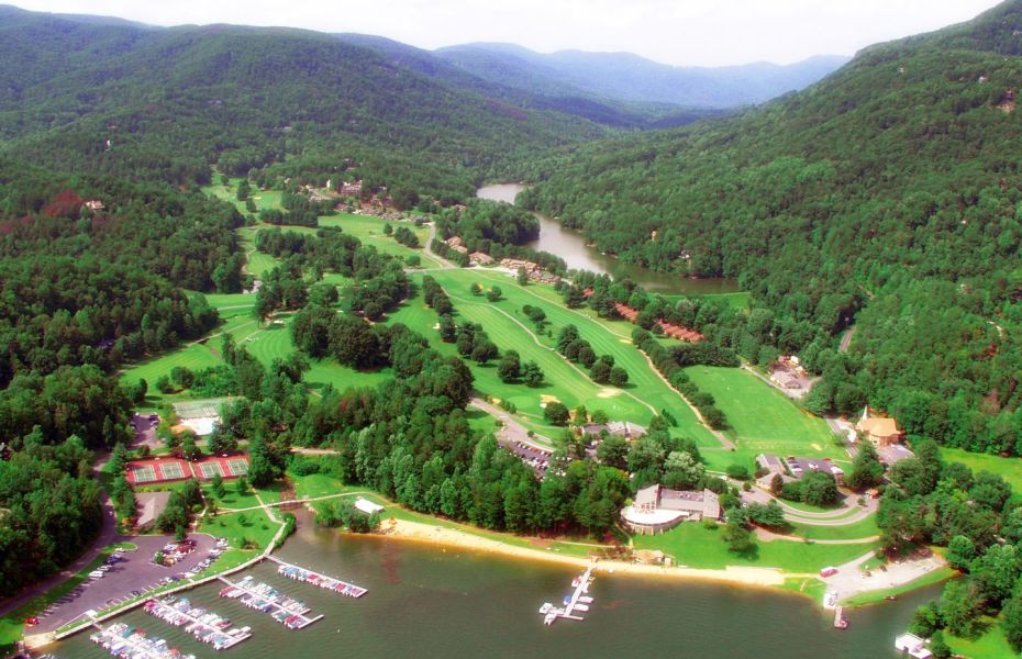 amateur players tour at Lake Lure