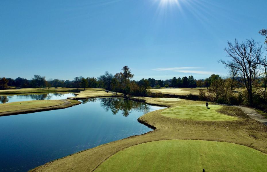 amateur players tour golf tournament