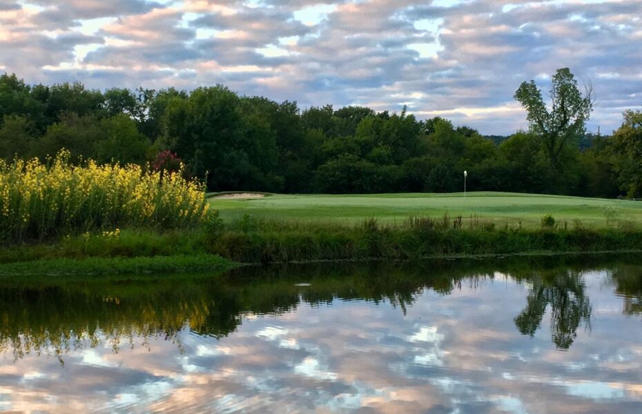 amateur players tour golf tournament