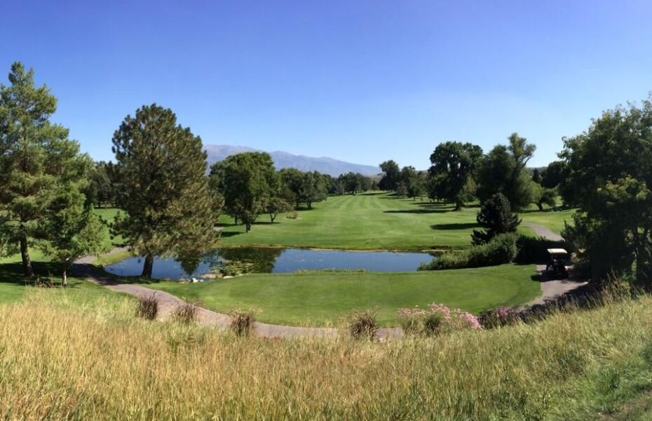 amateur players tour golf tournament